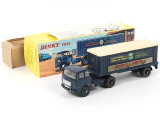 Lot 361 - DINKY TOYS (FRANCE) (1)