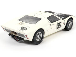 Lot 129 - EXOTO (USA) (1)