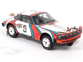 Lot 95 - SPARK (MACAU) (1)
