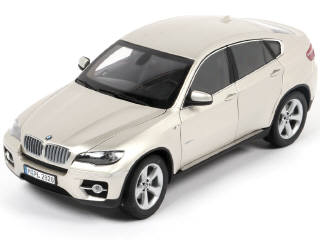 Lot 102 - KYOSHO (JAPON) (1)