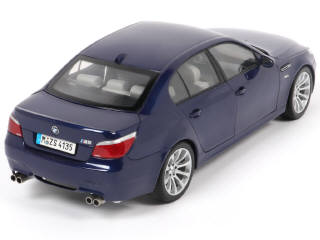 Lot 113 - KYOSHO (JAPON) (1)