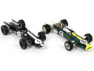 Lot 4 - DIVERS (2)