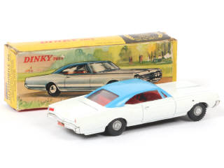 Lot 103 - DINKY TOYS (GB) (1)