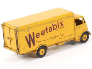 Lot 77 - DINKY TOYS (GB) (1)