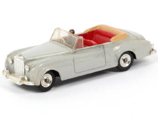 Lot 62 - DINKY TOYS (GB) (1)