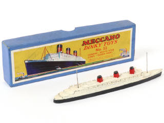 Lot 107 - DINKY TOYS (GB) (1)