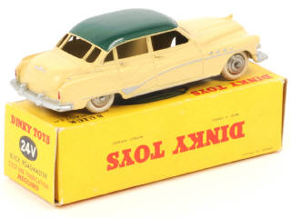 Lot 159 - DINKY TOYS (FRANCE) (1)