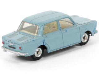 Lot 132 - DINKY TOYS (FRANCE) (1)
