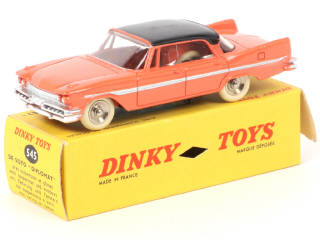 Lot 185 - DINKY TOYS (FRANCE) (1)