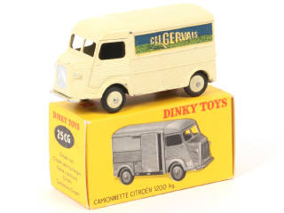 Lot 196 - DINKY TOYS (FRANCE) (1)