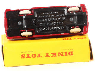 Lot 144 - DINKY TOYS (FRANCE) (1)