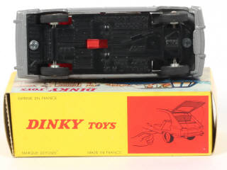 Lot 179 - DINKY TOYS (FRANCE) (1)