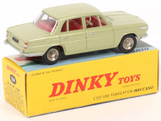 Lot 178 - DINKY TOYS (FRANCE) (1)