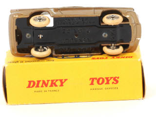 Lot 182 - DINKY TOYS (FRANCE) (1)