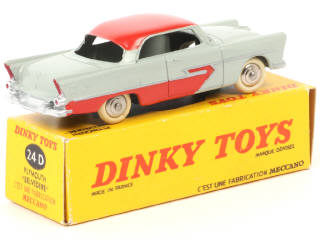 Lot 146 - DINKY TOYS (FRANCE) (1)