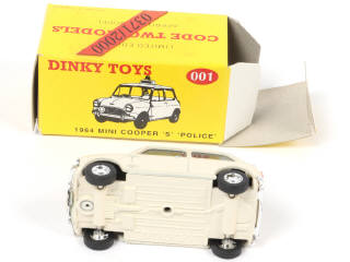 Lot 160 - DINKY MATCHBOX (1)