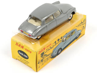 Lot 153 - DAN-TOYS (FRANCE) (1)