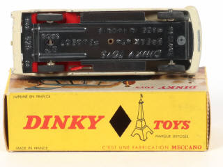 Lot 171 - DINKY TOYS (FRANCE) (1)
