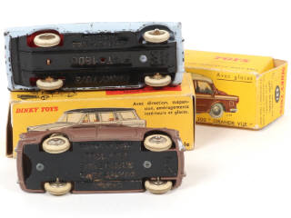 Lot 232 - DINKY TOYS (FRANCE) (2)