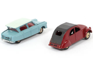 Lot 218 - DINKY TOYS (FRANCE) (2)