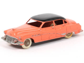 Lot 139 - DINKY TOYS (FRANCE) (1)