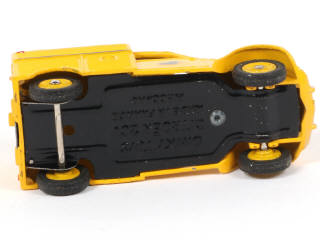 Lot 143 - DINKY TOYS (FRANCE) (1)