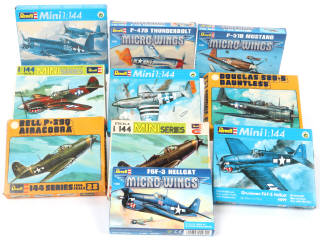 Lot 56 - REVELL (USA) (10)