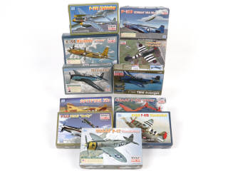 Lot 48 - MINECRAFT MODELS KITS (USA) (11)