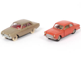 Lot 182 - DINKY TOYS (FRANCE) (2)