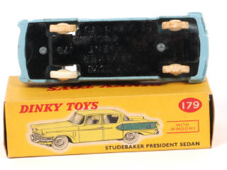 Lot 85 - DINKY TOYS (GB) (1)