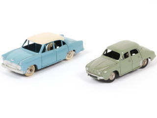 Lot 178 - DINKY TOYS (FRANCE) (2)