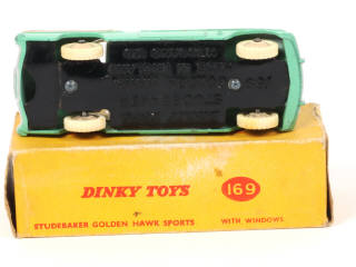 Lot 82 - DINKY TOYS (GB) (1)
