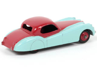 Lot 63 - DINKY TOYS (GB) (1)