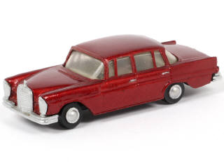 Lot 54 - NICKYTOYS (INDE) (1)