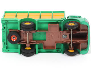 Lot 158 - DINKY TOYS (FRANCE) (1)