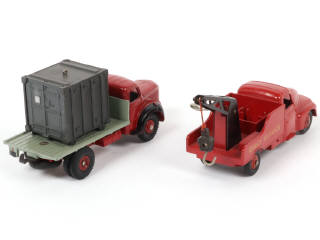 Lot 192 - DINKY TOYS (FRANCE) (2)