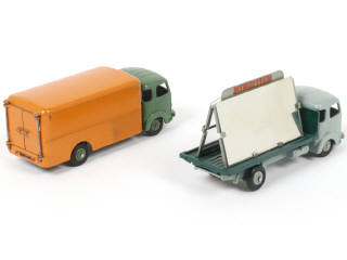 Lot 194 - DINKY TOYS (FRANCE) (2)