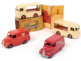 Lot 126 - DINKY TOYS (GB) (4)