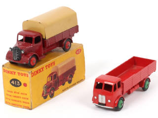Lot 111 - DINKY TOYS (GB) (2)
