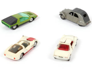 Lot 224 - DINKY TOYS (FRANCE) (4)