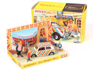 Lot 79 - DINKY TOYS (GB) (1)