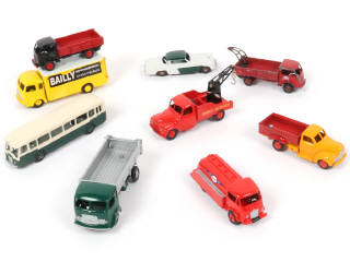 Lot 234 - DINKY TOYS (FRANCE) (9)