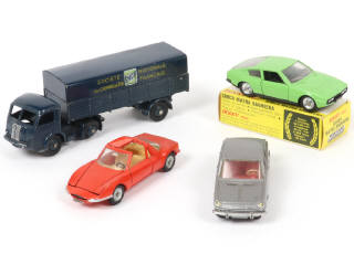 Lot 222 - DINKY TOYS (FRANCE) (4)