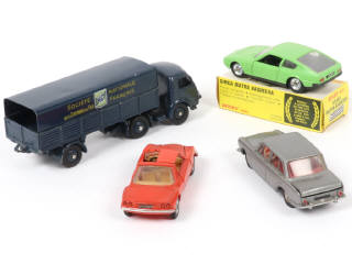 Lot 222 - DINKY TOYS (FRANCE) (4)