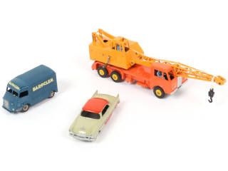 Lot 212 - DINKY TOYS (FRANCE) (3)