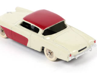 Lot 92 - DINKY TOYS (FRANCE) (1)