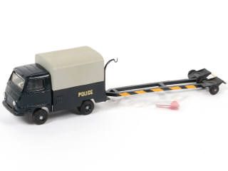 Lot 100 - DINKY TOYS (FRANCE) (1)