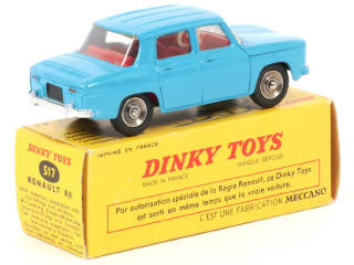 Lot 58 - DINKY TOYS (FRANCE) (1)