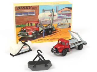 Lot 122 - DINKY TOYS (FRANCE) (1)