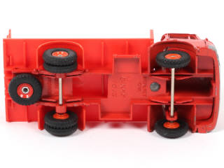 Lot 119 - DINKY TOYS (FRANCE) (1)